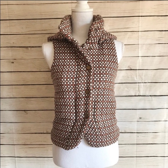 Charlotte Russe Embroidered Button-Up Vest - Picture 1 of 8